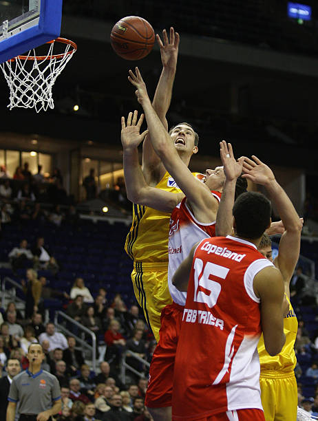 谈判迟迟没 谈判迟迟没