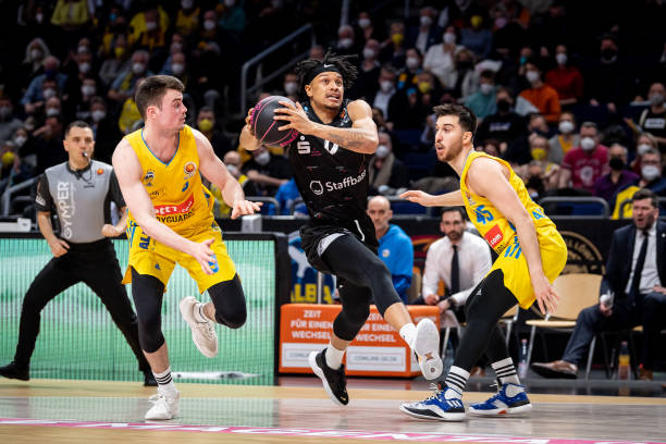 1战胜本菲 1战胜本菲